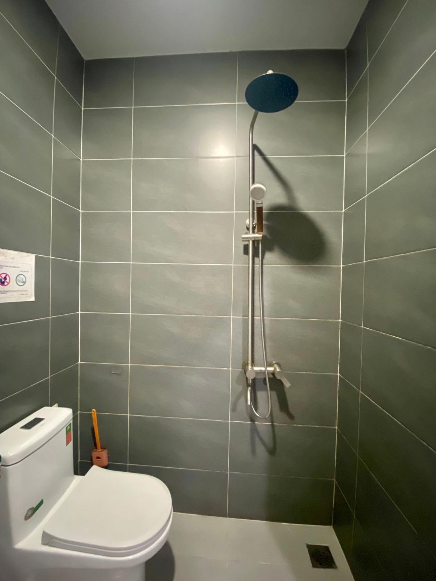 Апартаменты Start House Dorm Walk 5 Minutes To The Airport Хошимин Экстерьер фото