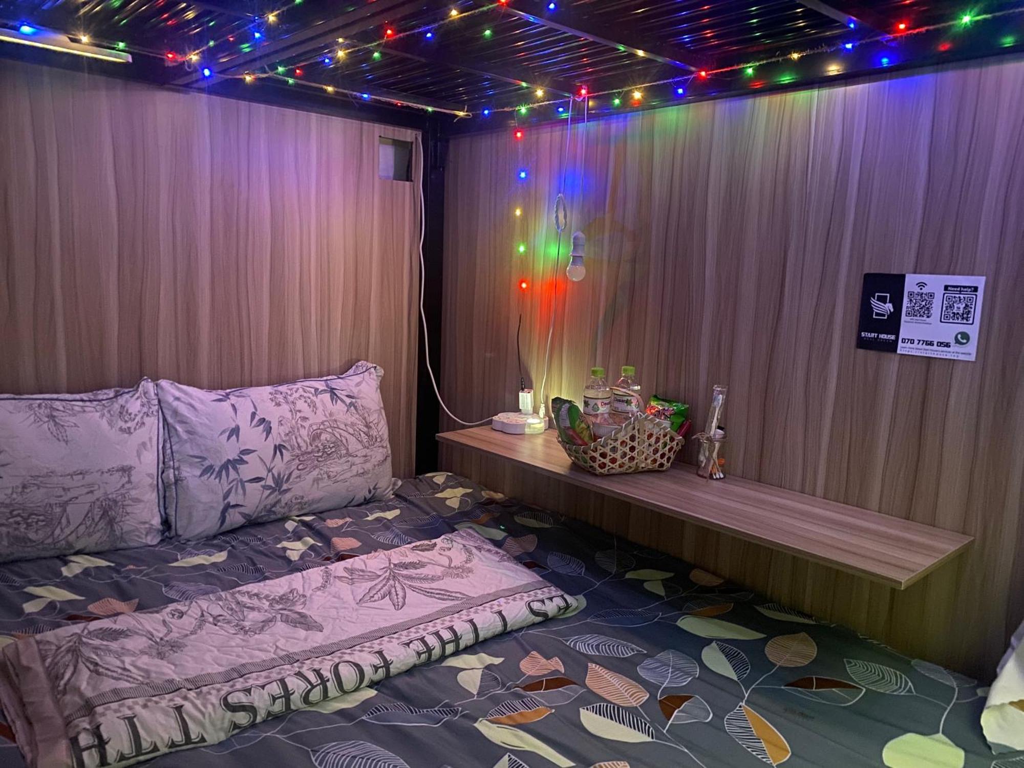 Апартаменты Start House Dorm Walk 5 Minutes To The Airport Хошимин Экстерьер фото